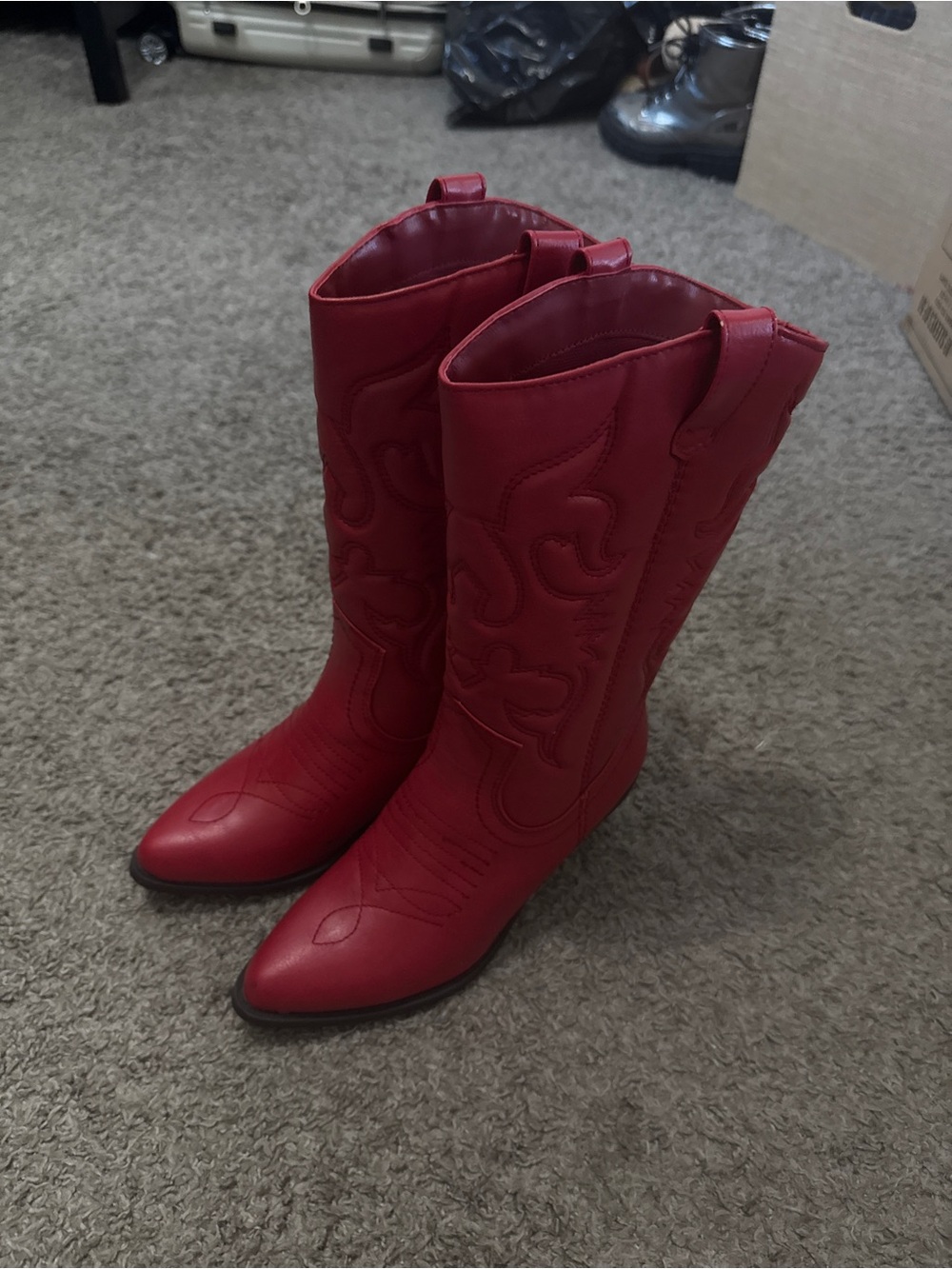 Soda Red Western-Style Mid-Calf Heeled Boots - Picture 2 of 7